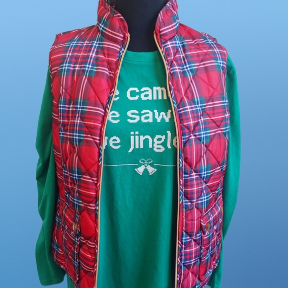 NWOT - St. John's Bay Plaid Quilted Vest - Picture 9 of 13